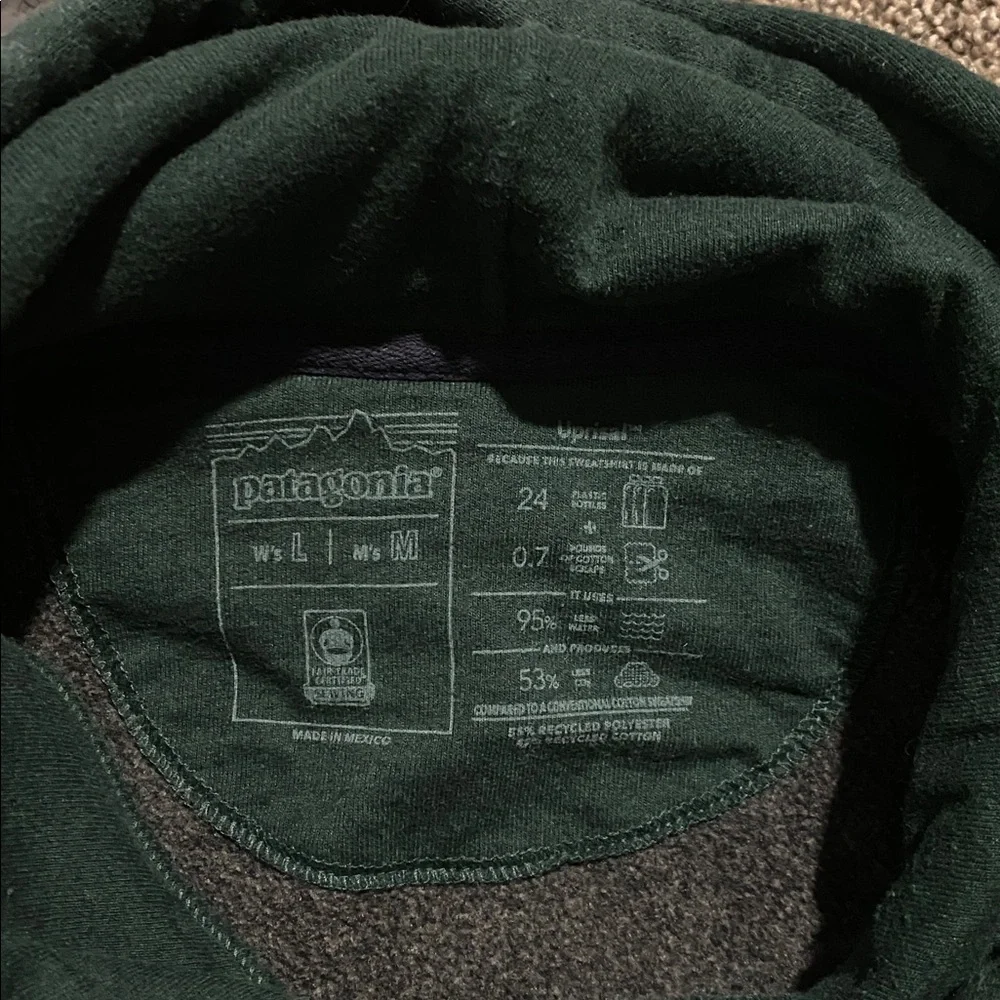 Patagonia Men's P-6 Logo Uprisal Hoody - Medium - Picture 8 of 11